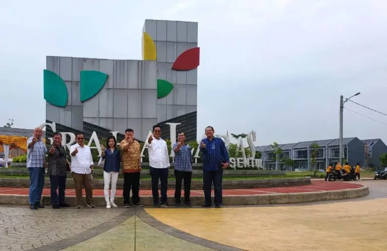 DP 1%, Graha Laras Sentul Gunakan Solar Panel dan Smart Home
