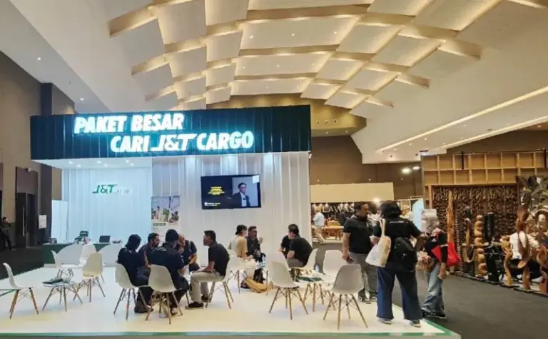 J&T Cargo Jadi Official Logistic Partner IFEX 2024