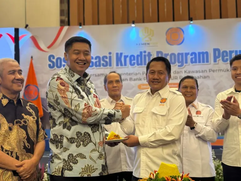 Menteri PKP Tegaskan Peran Penting REI bagi Program Perumahan kur rei